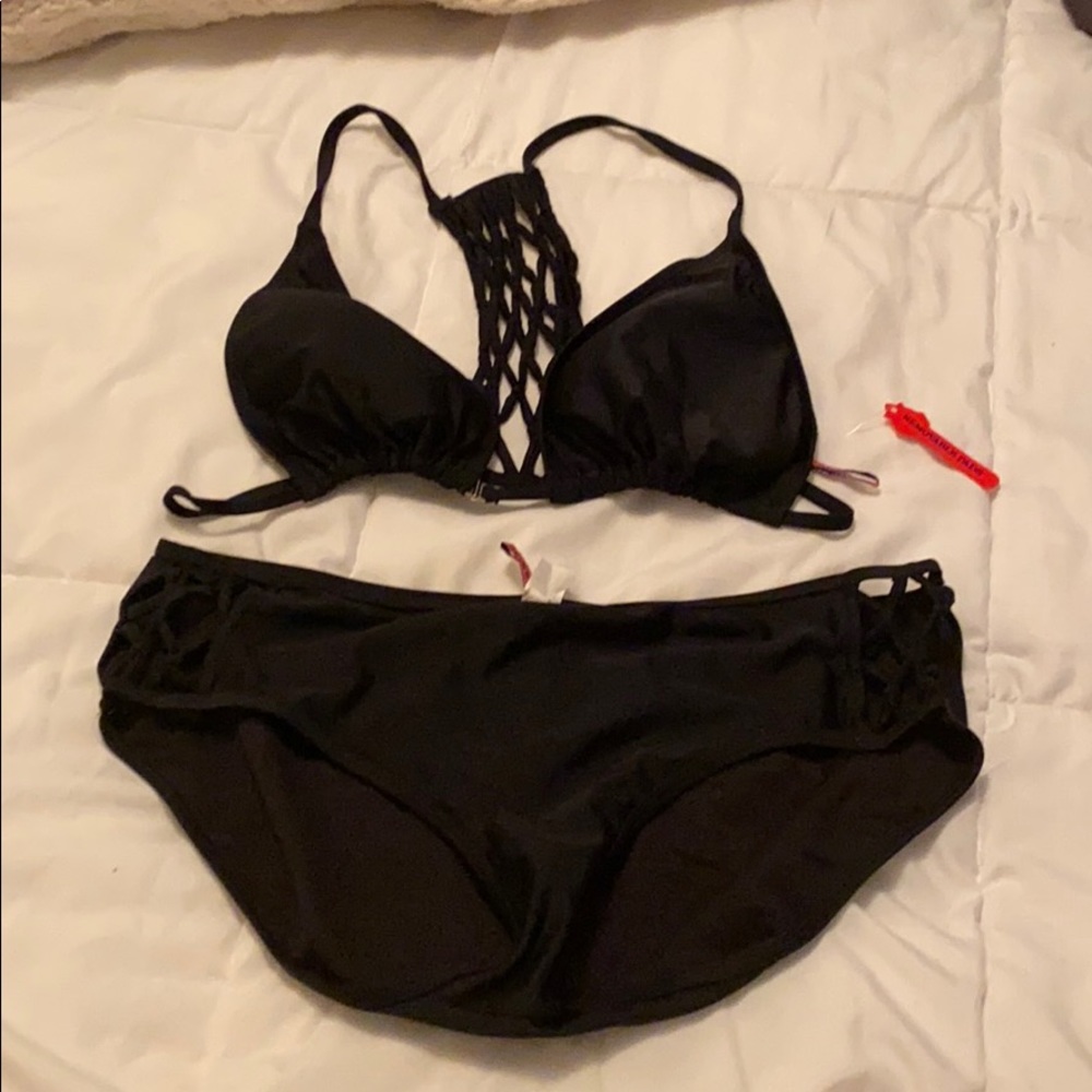Black Cross detail Bikini